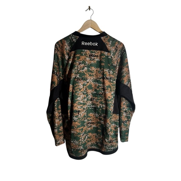 Detroit Red Wings Military Camo Veterans Reebok Hockey Jersey Men's Size Small - Picture 4 of 5